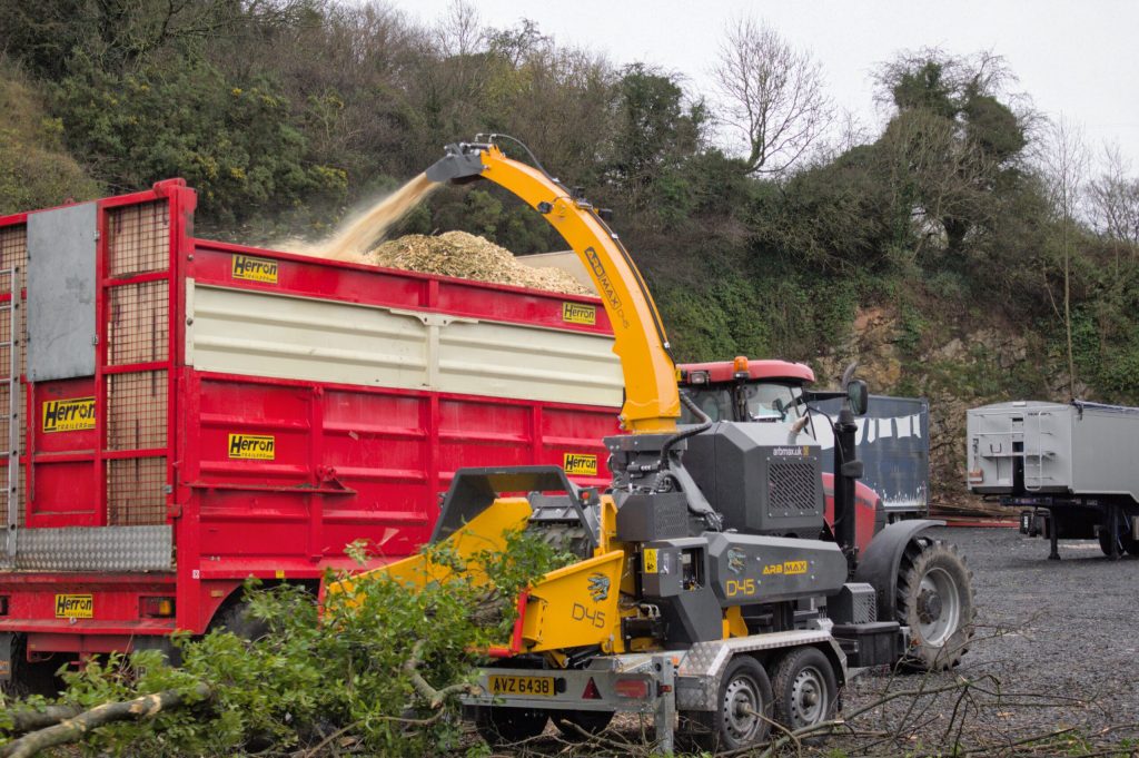 ARB Max D45 chipper hopper