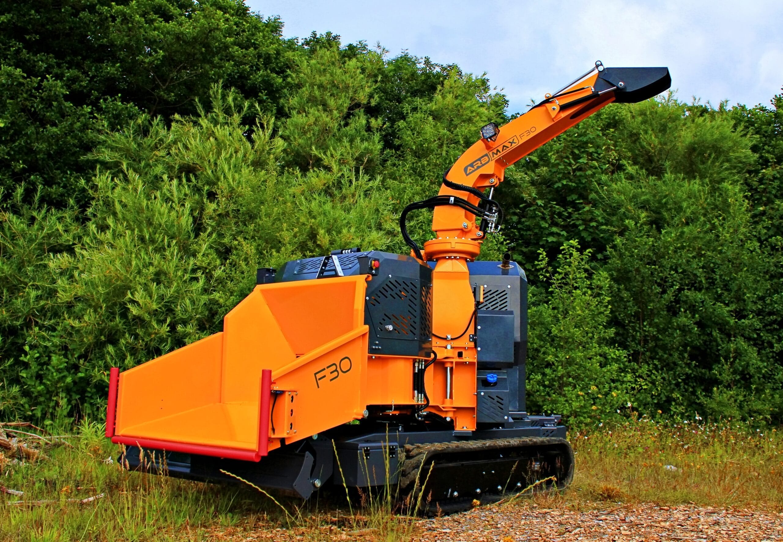 ARB Max F30 tracked chipper from back working