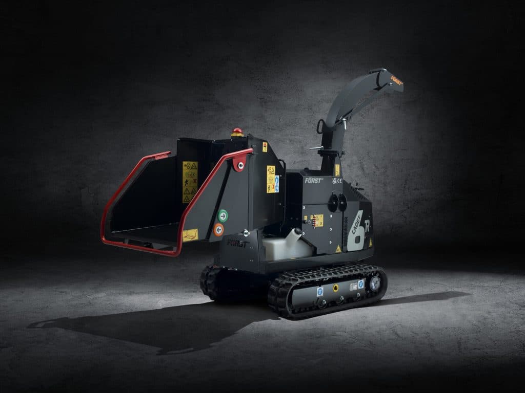 Forst Cadet 6TR tracked wood chipper right side profile showing feed rollers