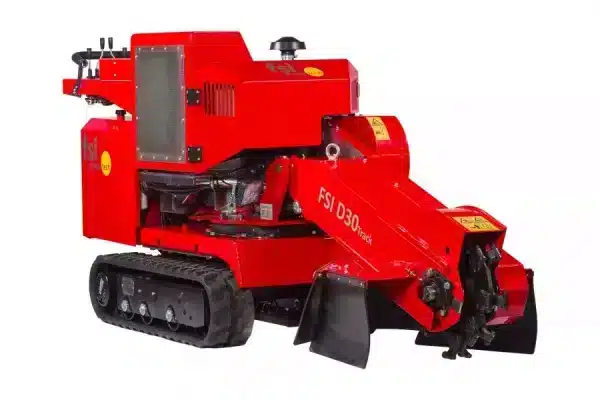 FSI D30 Track stump grinder angle right view