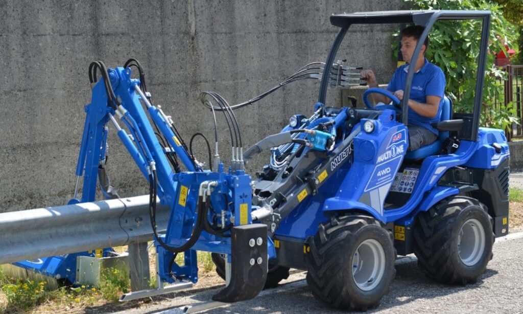 multione-5-series-flail-mower-boom-1