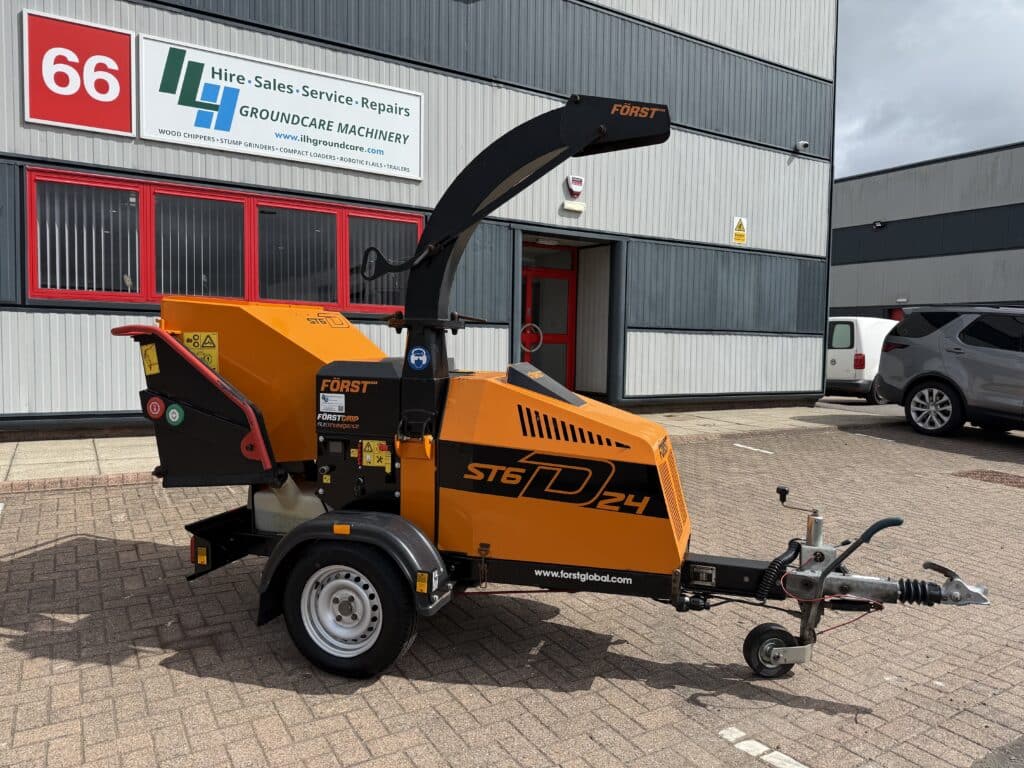 used-forst-st6d-towable-wood-chipper
