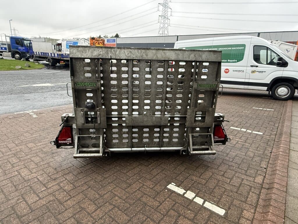 used-towmate-plant-trailer-10x5-5